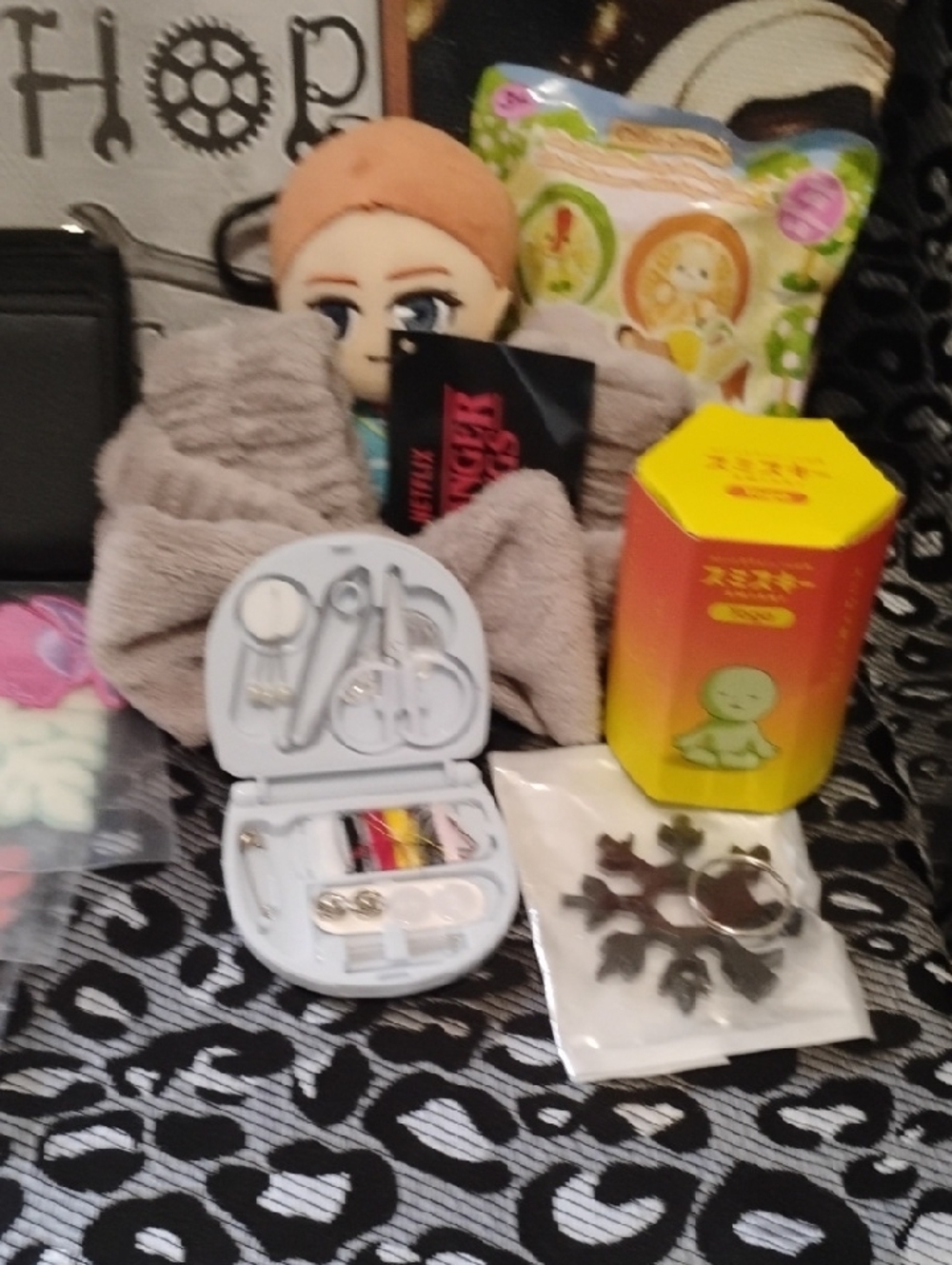 Stranger Things Bundle - Picture 5 of 8